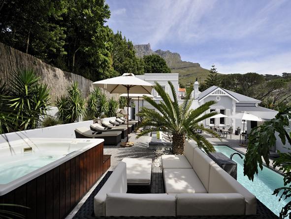 2inn1 Kensington - Pool